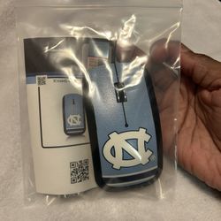 North Carolina Tar Heels Stripe Wireless USB Mouse