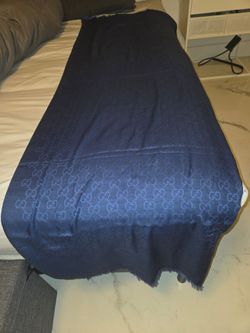 Gucci scarf