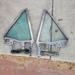 Quarter Window Mustang 65 66 40 Dlrs Each