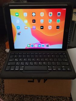 IPad Air 2 With Keyboard