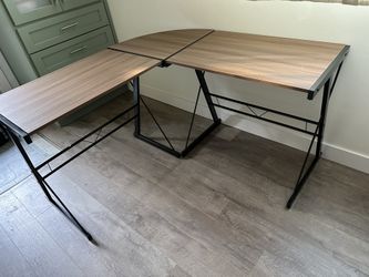 New Assembled Computer Writing Desk
