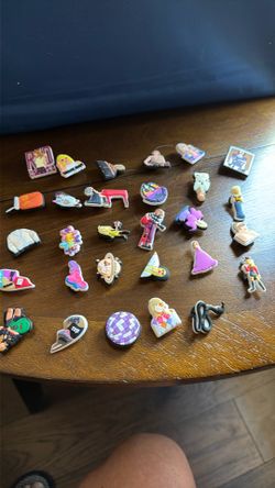 swift shoe charms  42 bags 29 pieces in each bag