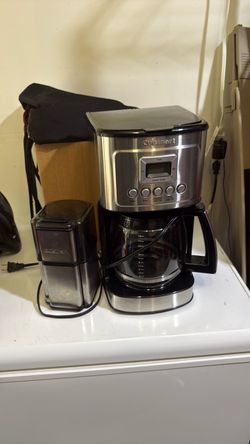 Cuisinart Drip Coffee Maker with Grinder