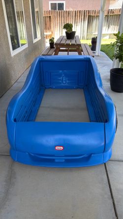 Little Tikes Blue Racing Car