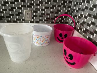 Halloween  Buckets all for $5