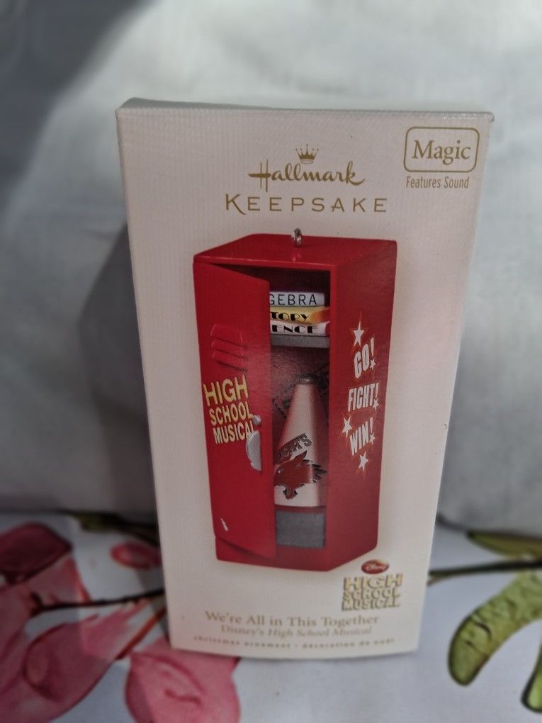 2008,hallmark, Disney,high School Musical Ornament