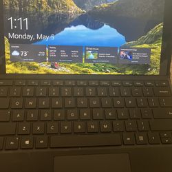 surface pro 7+ intel i5. 256GB SSD