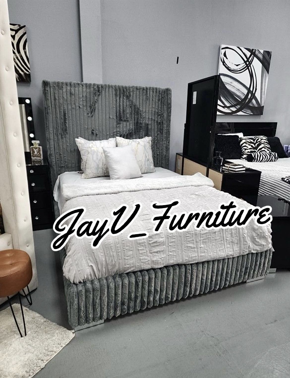 New Queen Bed Frame With Mattress