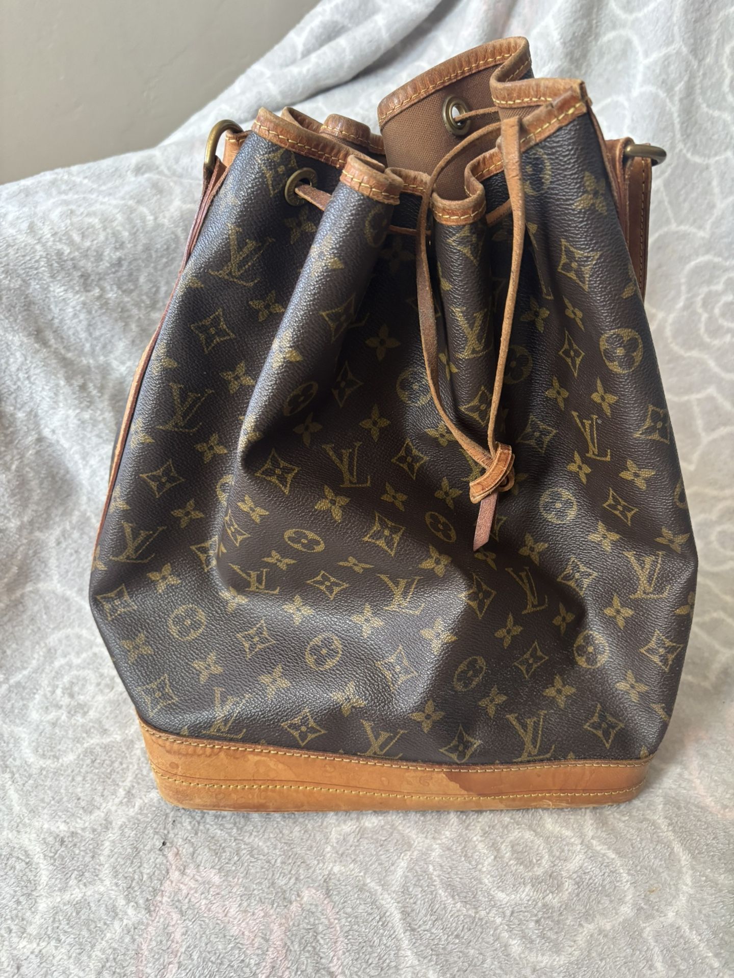 Louis Vuitton Noe