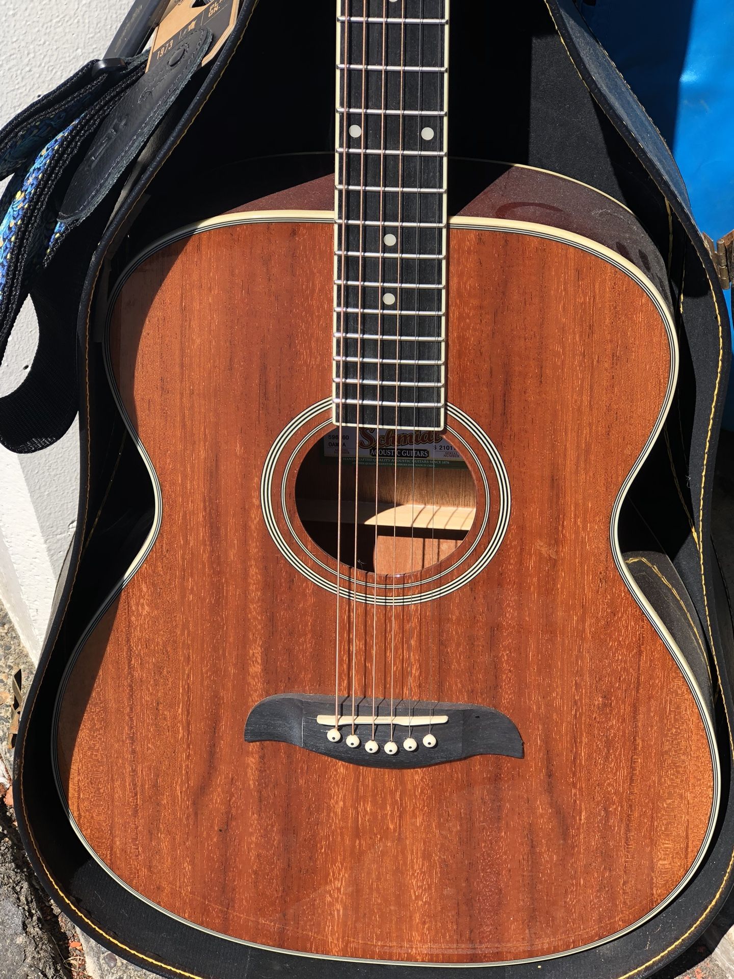 NEW Oscar Schmidt GUITAR Complete Beginner Bundle