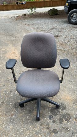 Desk chair