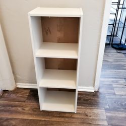 White 3 Shelf Unit