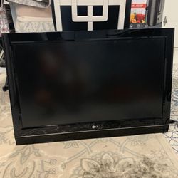 37” LG HD TV 