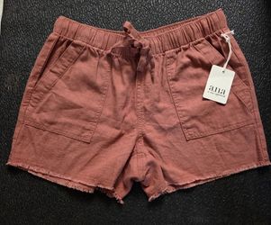 A.N.A. Brand - Ladies Copper Brown Shorts - Size XS -  BRAND NEW! 
