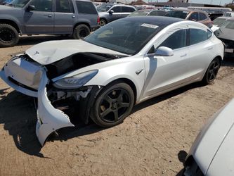 2020 Tesla Model 3 For Part Out