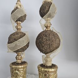 $30.00 - (2) Elegant Topiaries, Tabletop/20" Height!  Gorgeous Gold Tones & Sparkles!
