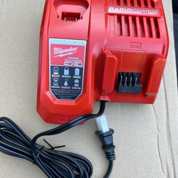 Milwaukee rapid charger