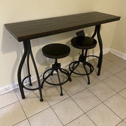 Pub table With Bar Stools