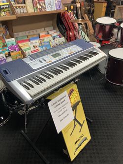 Used Keyboard With Stand And Seat 