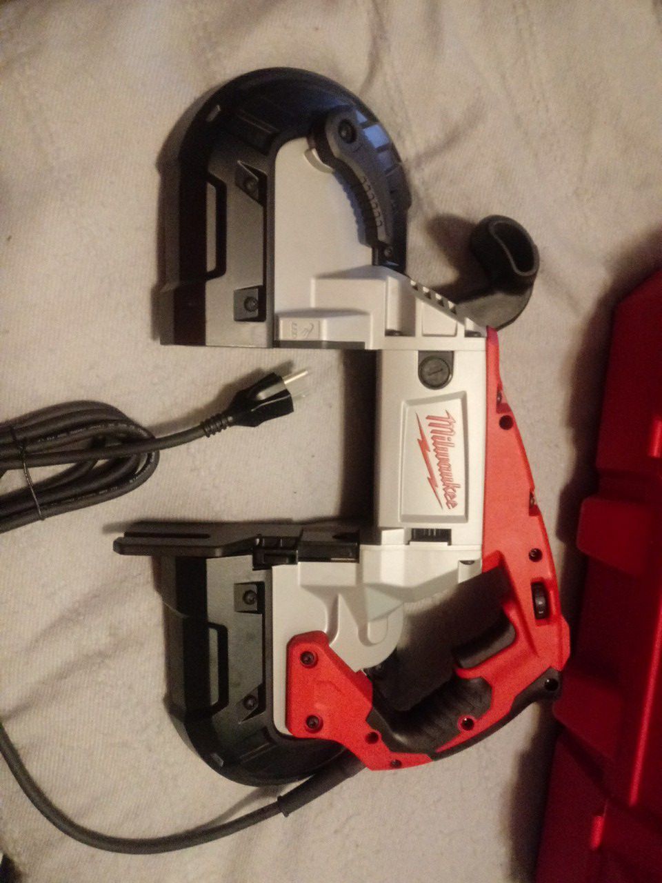 Milwaukee Bandsaw (wired) BRAND NEW
