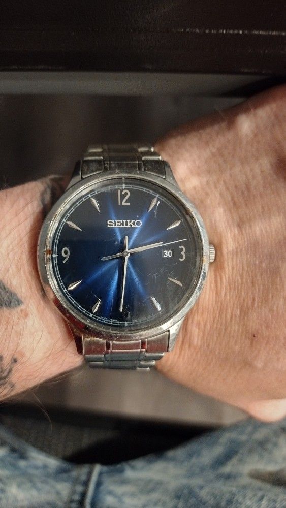 Seiko Men's Blue Dial Stingray Watch Works Perfect 