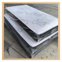 Twin size mattress / Colchon