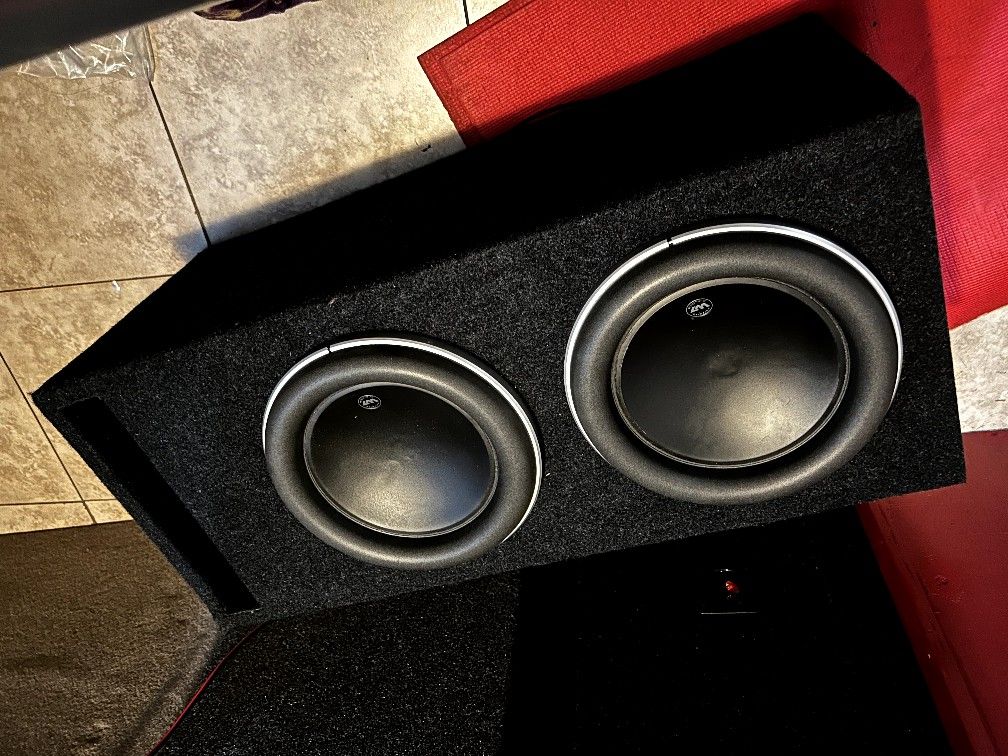 JL Audio 10W7 Subwoofer With Double Faced Ported Box