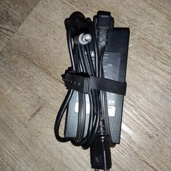 Dell Laptop Power Adapter (Model: DA90PE3-00) For Sale 