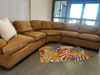 3PC BROWN SECTIONAL COUCH W/ FREE DELIVERY