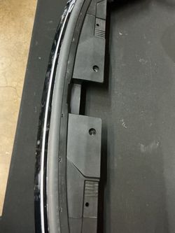 HYUNDAI KONA 2024-2026 FRONT CENTER LIGHT BAR OEM