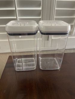 (2) Better Homes & Garden Storage Containers 10 Cup Canisters