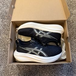 Asics Gel-Nimbus Running Size 8 