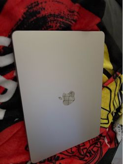 13.6 inch MacBook Air