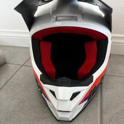 Dirt Bike Helmet Dot New Size Youth Small 