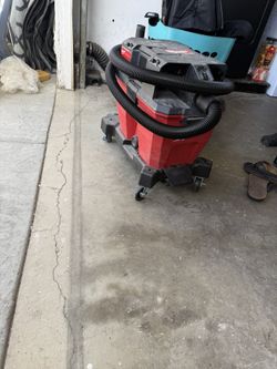 Milwaukee M18 “9” Gallon Cordless Vacuum
