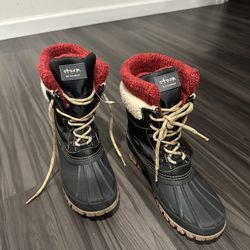 Snow Boots