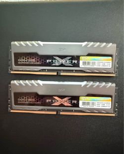 Silicon power RGB 32GB DDR4 3200mhz DDR4 ram//memory