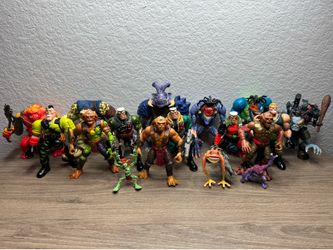 Vintage 1998 Small Soldiers Action Figure Lot – 17 Figures & Variants