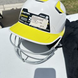 Girls Softball Gear , Hardly Used 