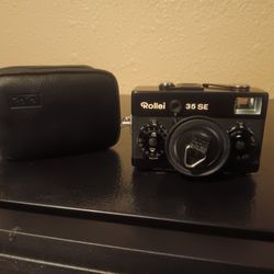 Rollei 35SE 