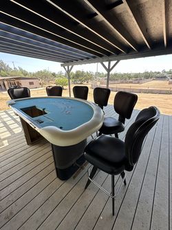 Poker table