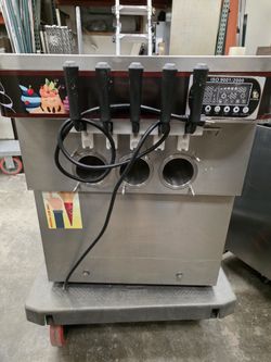 Commercial Ice Cream Soft Serve Frozen Yogurt Machine 5 Flavor