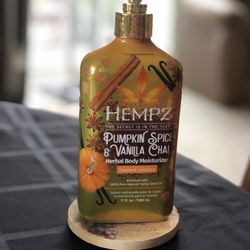 Hempz ~ Pumpkin Spice & Vanilla Chai Herbal Body Moisturizer 