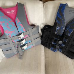Make & Female Watersports Ski Vests