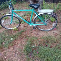Diamondback bike.