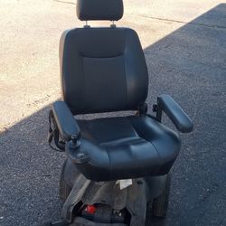 Titan Electric Wheelchair