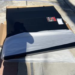 Brand New Silverado Chevy Bed Cover $180