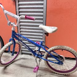 Kids bike