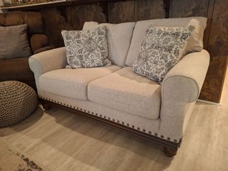 Beautiful sofa and loveseat