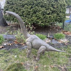 Mattel Jurassic World Super Colossal Brachiosaurus Dinosaur 28” Tall